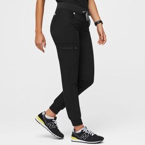 FIGS Zamora Jogger Scrub Pant BLACK